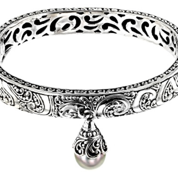Black Pearl Sterling Silver Bracelet